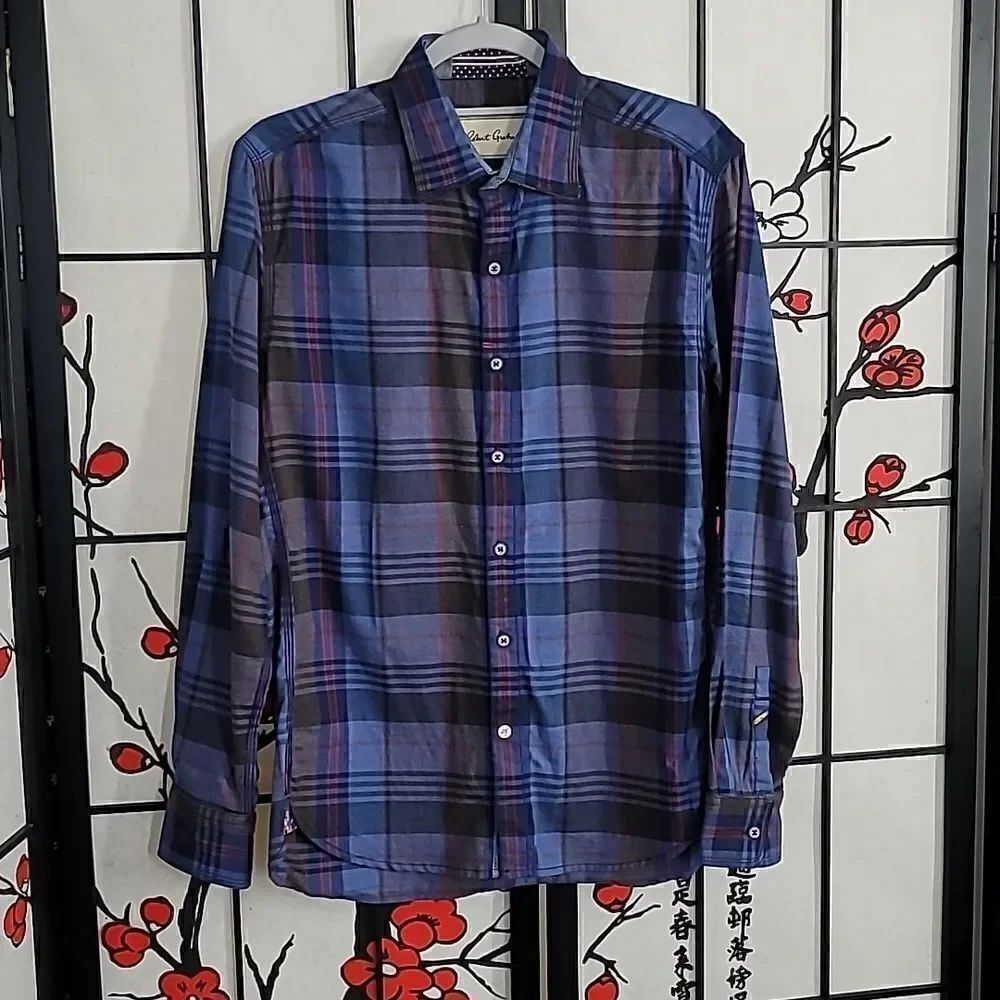 Robert Graham Tailored Fit Mens Button Front Shirt.